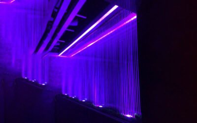 ستارة مائية راقصة