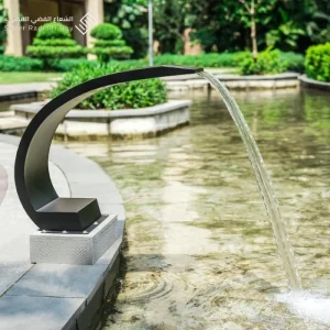 مصب شلال كوبرا منحني