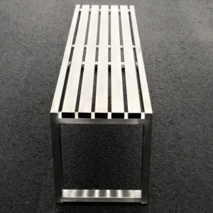 مقعد ستانلس ستيل متعدد الاستخدامات – قوي، مرن، ومتين